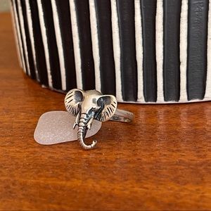 Sterling Silver Elephant Ring ~Size 7.5